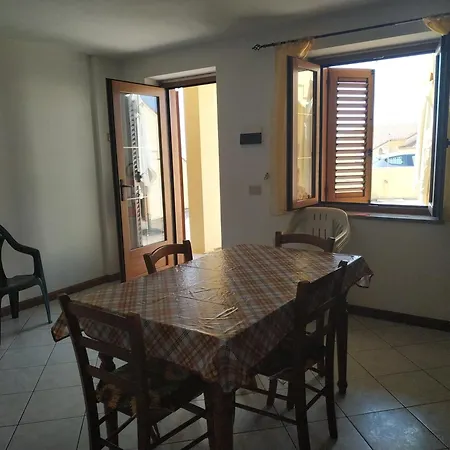 Appartement Lungomare 2 *